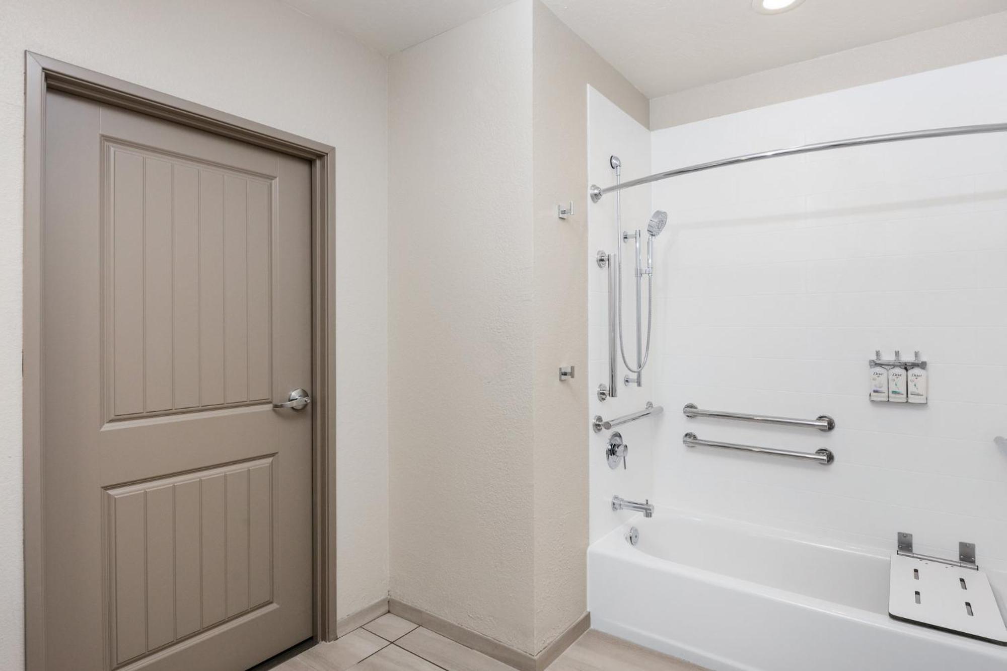 Holiday Inn Express & Suites - Green Bay East By Ihg Extérieur photo
