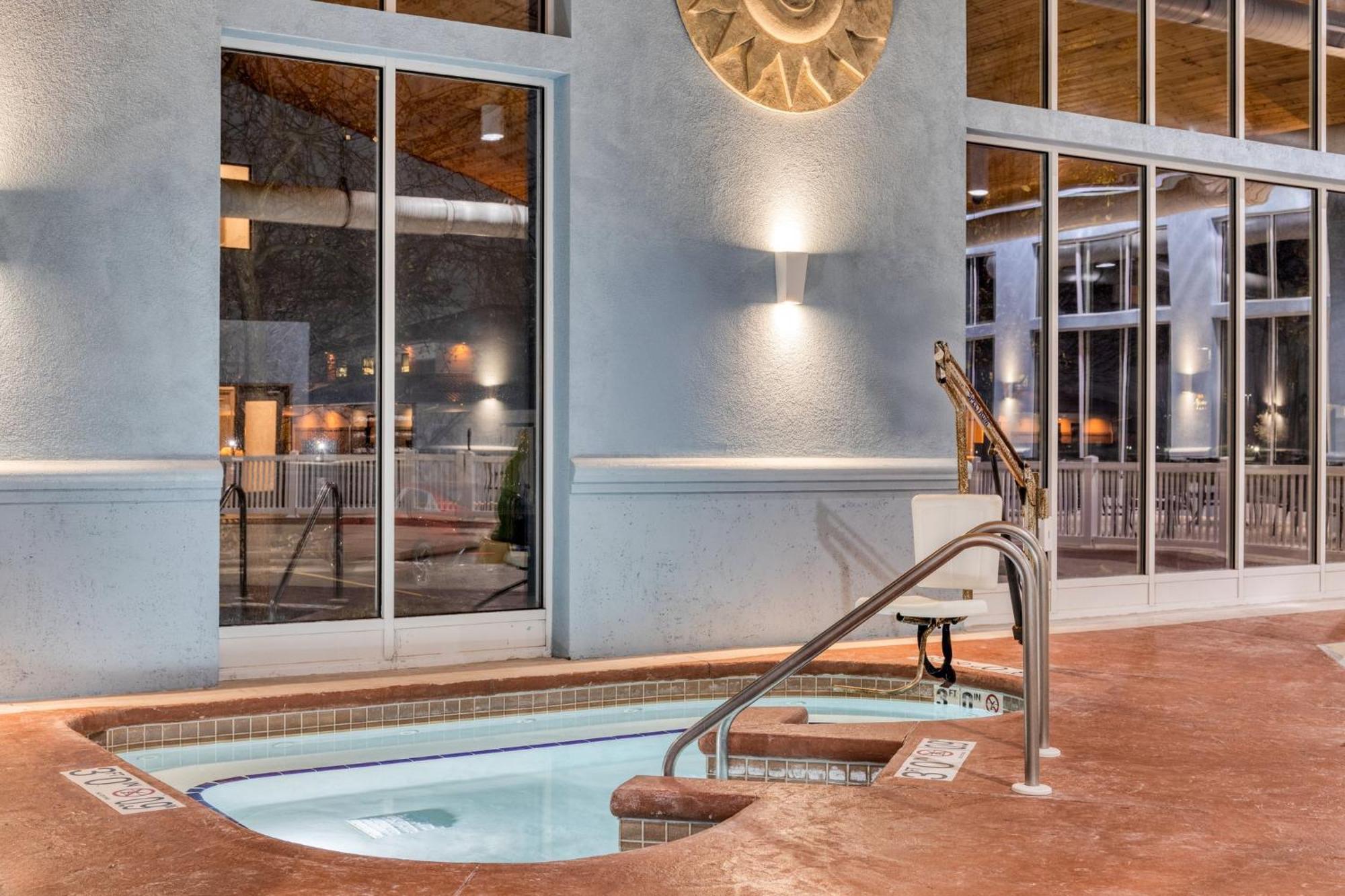 Holiday Inn Express & Suites - Green Bay East By Ihg Extérieur photo