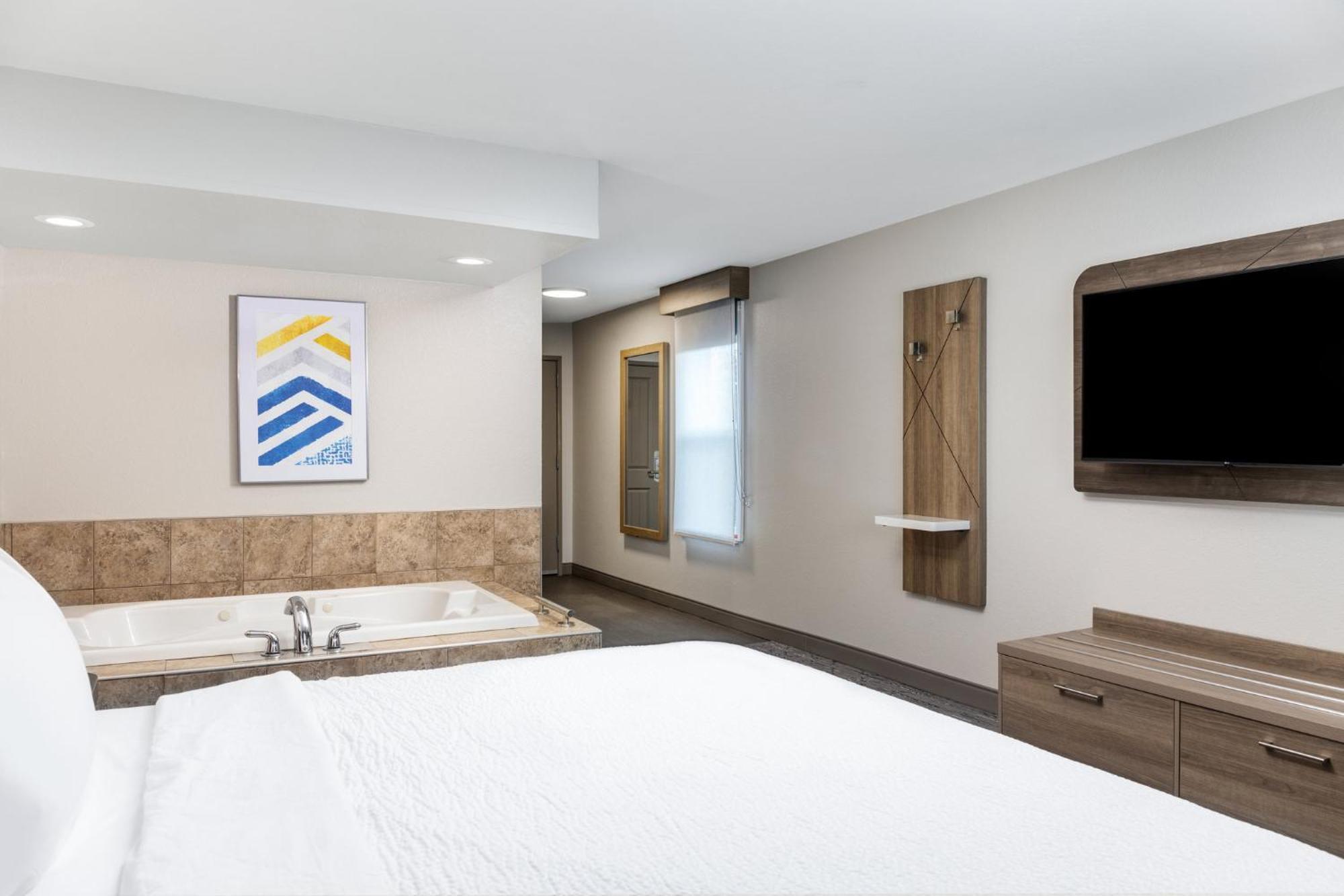 Holiday Inn Express & Suites - Green Bay East By Ihg Extérieur photo